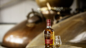 Cask Strength bottle_w_dram in Glencairn.jpg